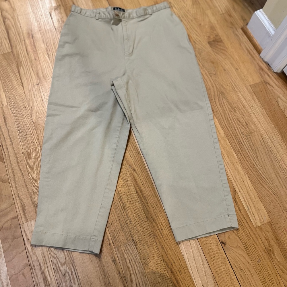 Ladies Size 14 "Rafaella" Khaki Chinos Capris GUC ❤️